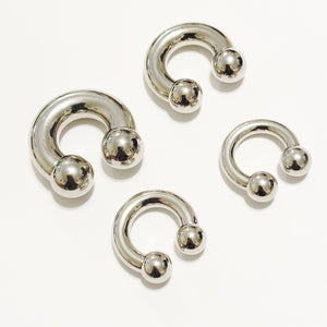 Stainless Steel 14g 1-1/4" Inch Diameter with 3X10mm Balls Frenum Horseshoe.