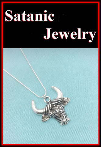 Large Antique Silver BULL HEAD Charm Necklace.