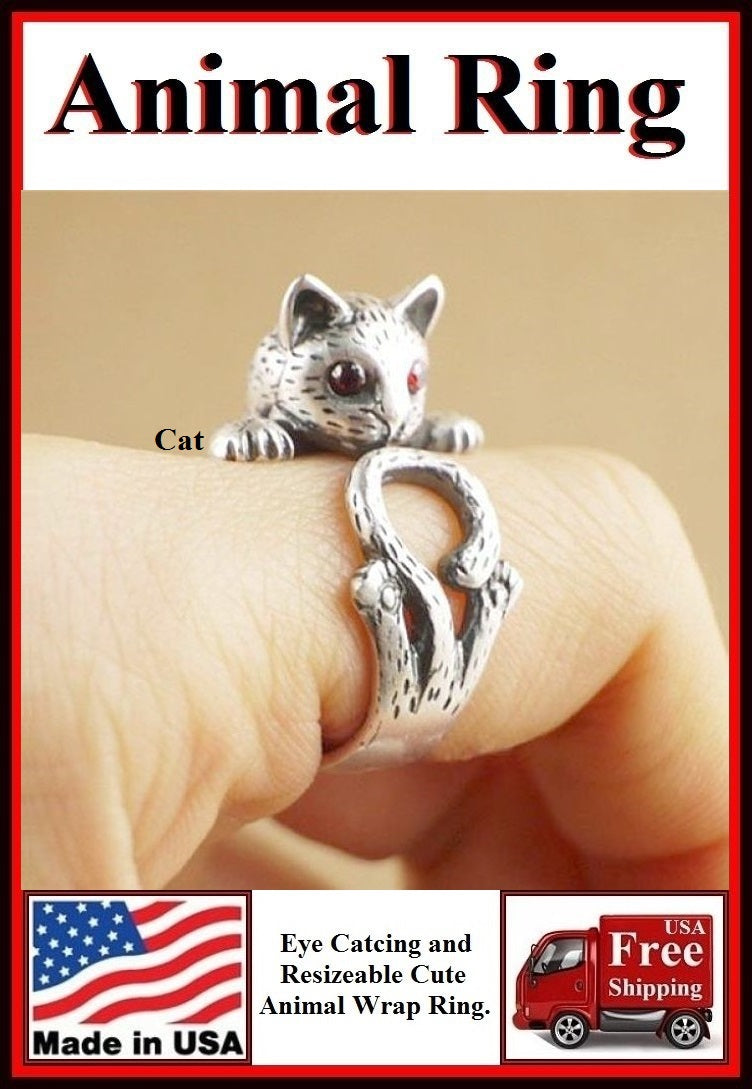 Beautiful Cat with Red Gem Eyes Resizable Finger Ring.