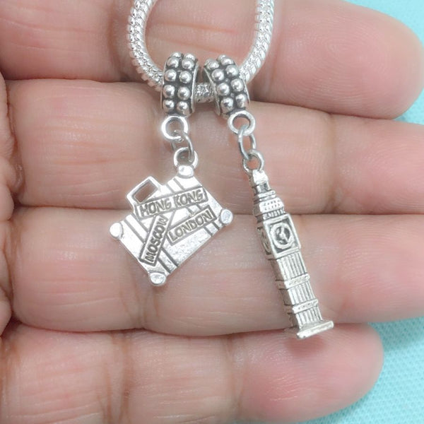GOING to LONDON : Big Ben and Suitcase Charms Fit Beaded Bracelet