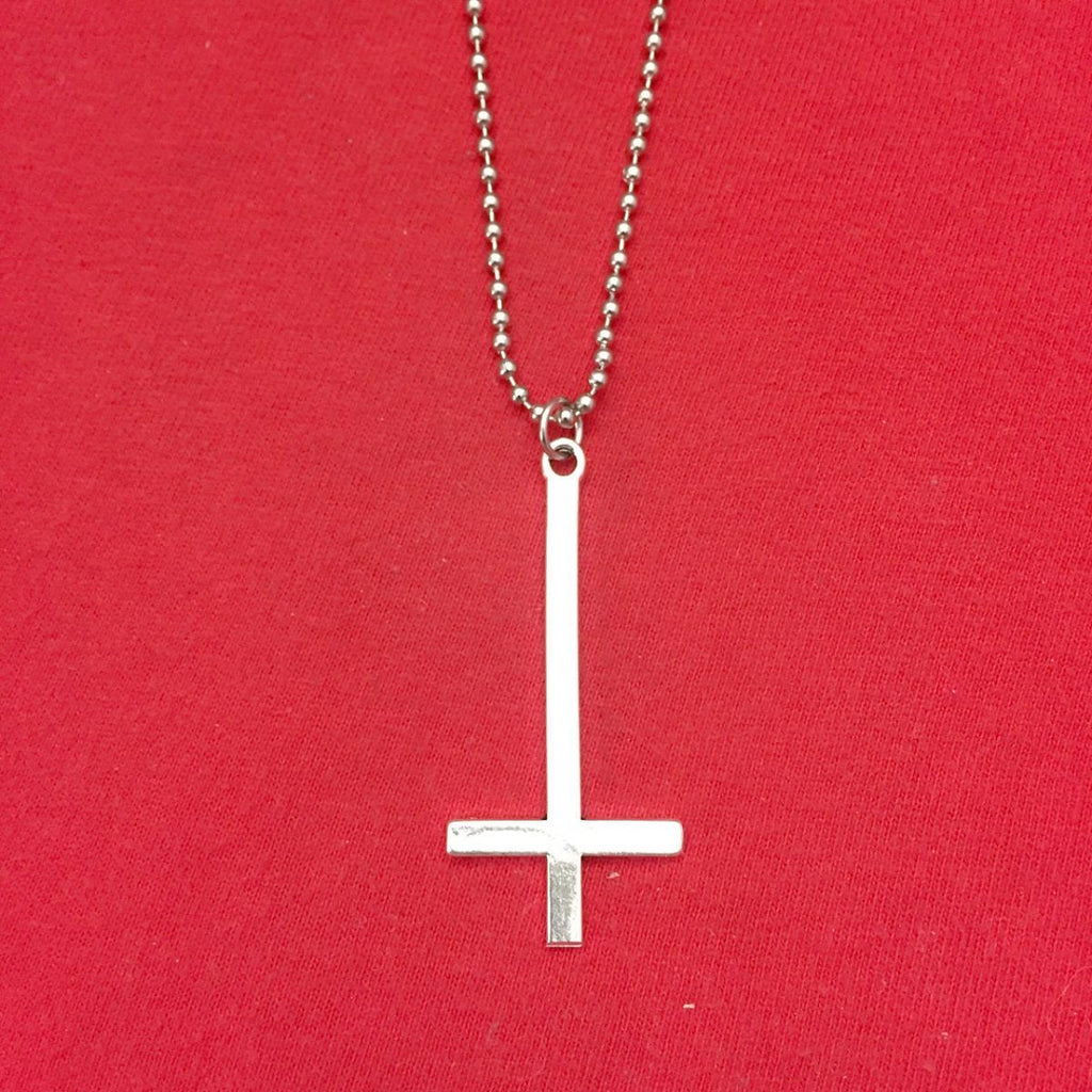Upside Down Cross Pendant in White Gold - Helloice Jewelry