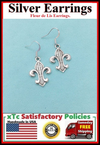 Beautiful French FLEUR DE LIS Silver Dangle Earrings.