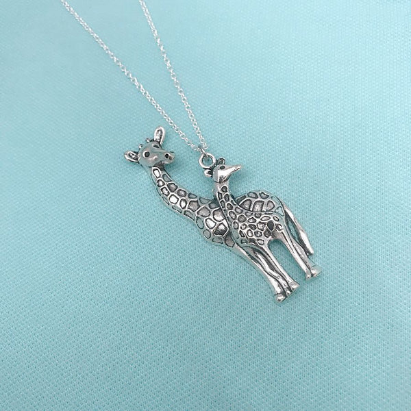 Beautiful Mom & Baby Giraffes Charm Silver Chain Necklace