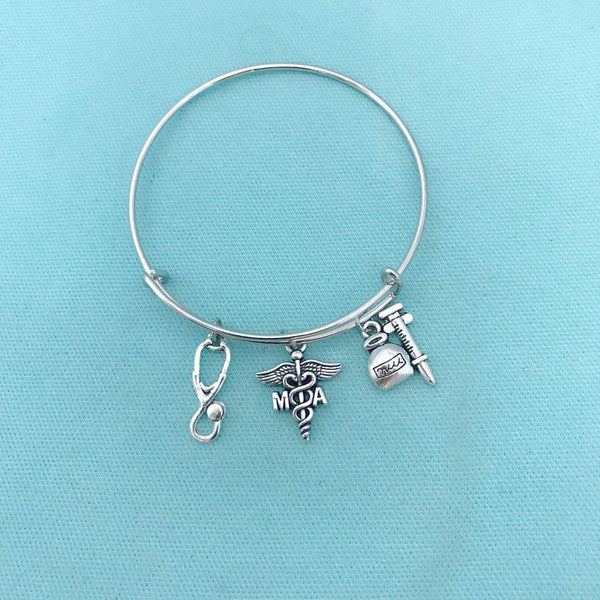 Medical Bracelet : MA Related Charms Expendable Bangle.