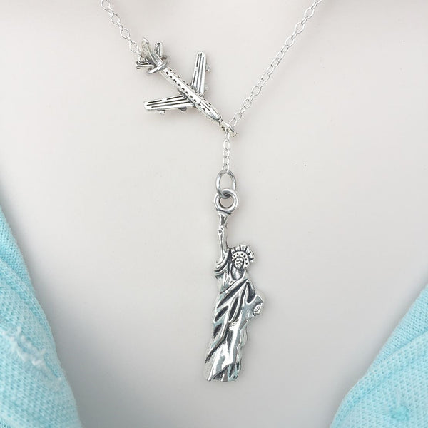 Going to NY, Statue of Liberty Silver Lariat Y Necklace.