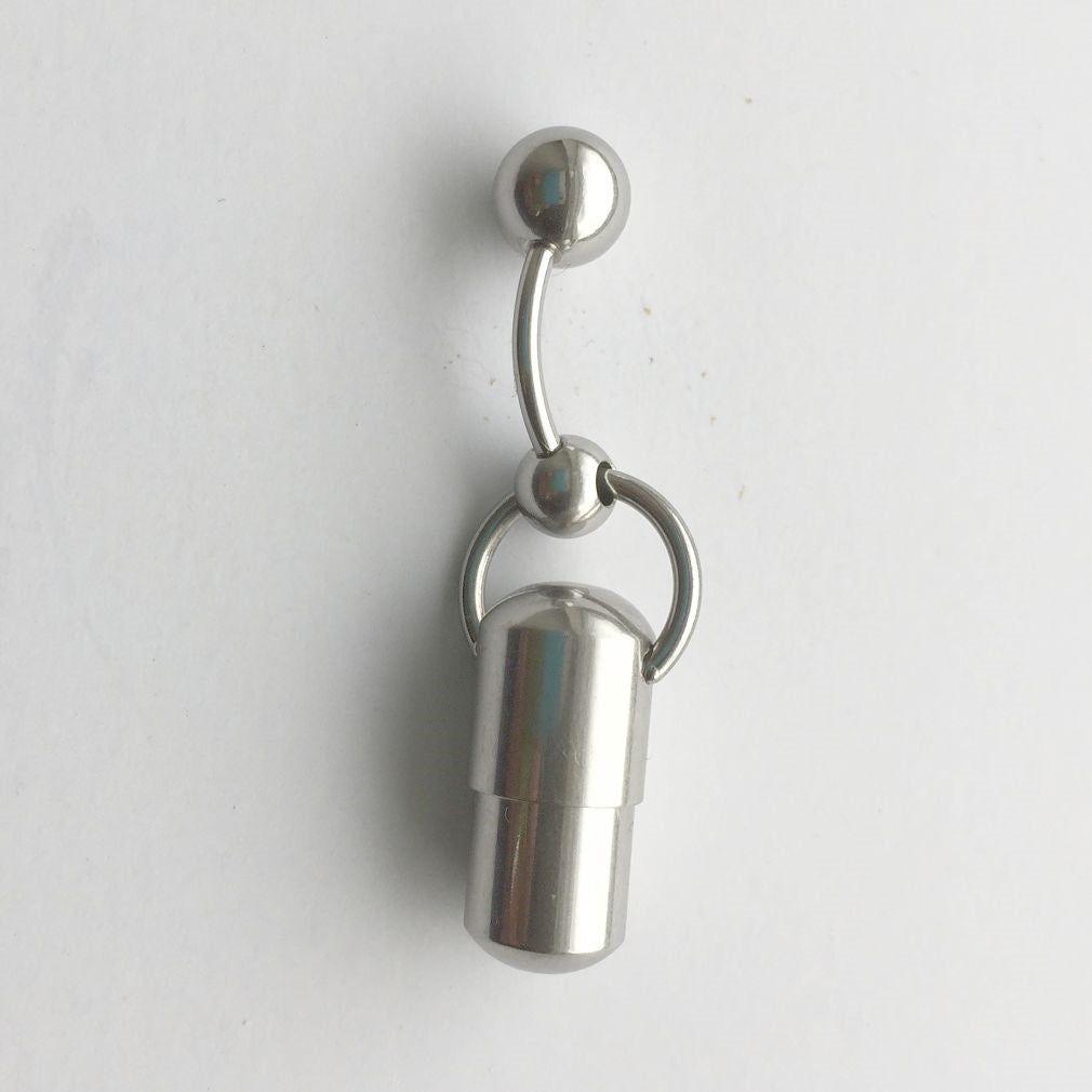 Surgical Steel VCH Vibrating Barbell with DOZEN Batteries. xtc-jewelry Surgical Steel VCH Vibrating Barbell with DOZEN Batteries. xtc-jewelry