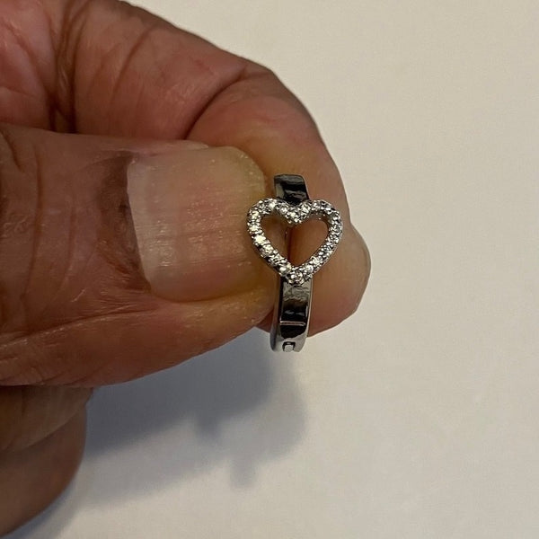 Surgical Steel VCH 14g 10mm Beautiful Gems Heart HINGED Minimalist design CLICKER.